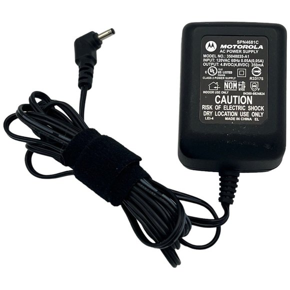 Motorola SPN4681C AC Power Supply Charger Model No 35048035-A1 - Picture 2 of 4